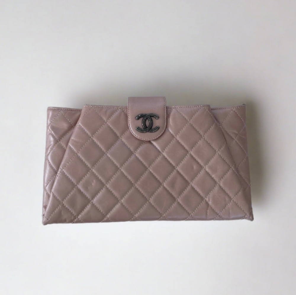 CHANEL | COCO PLEATS CLUTCH | LIGHT PINK